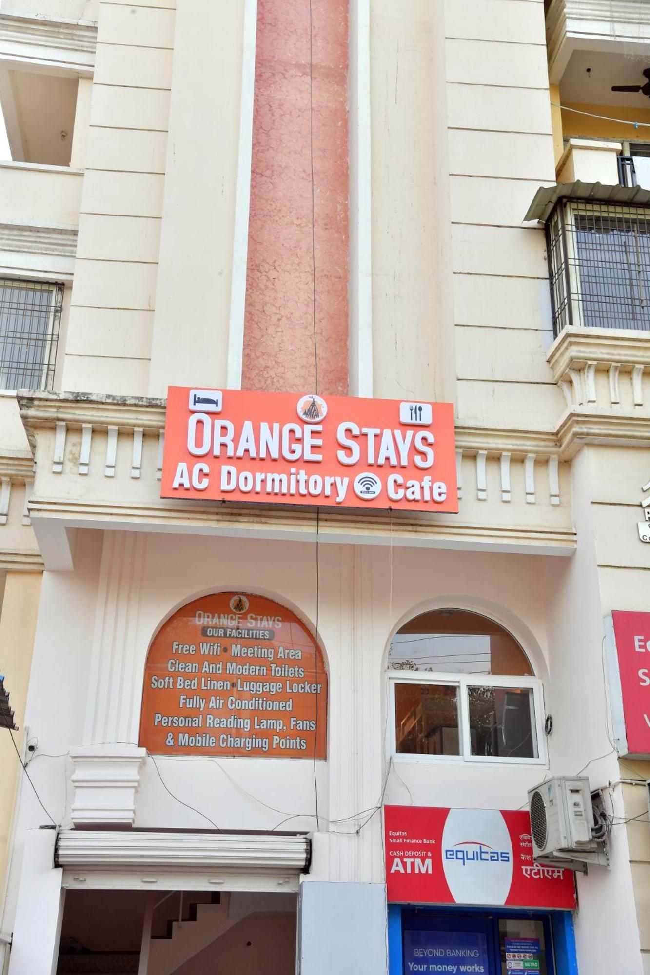 Orange Stays Varanasi Eksteriør billede